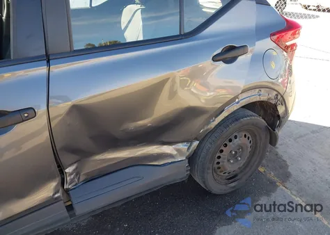 2018 Nissan Kicks S из США, поврежденный, VIN 3N1CP5CU1JL521367